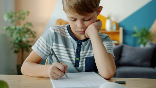 Cécité temporelle et TDAH : 3 astuces pour aider son enfant à gérer le temps