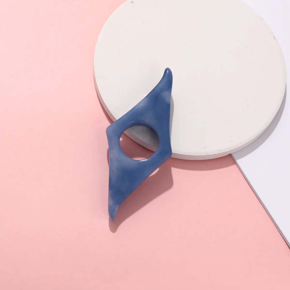 Support de livre pour éviter les pages qui se referment