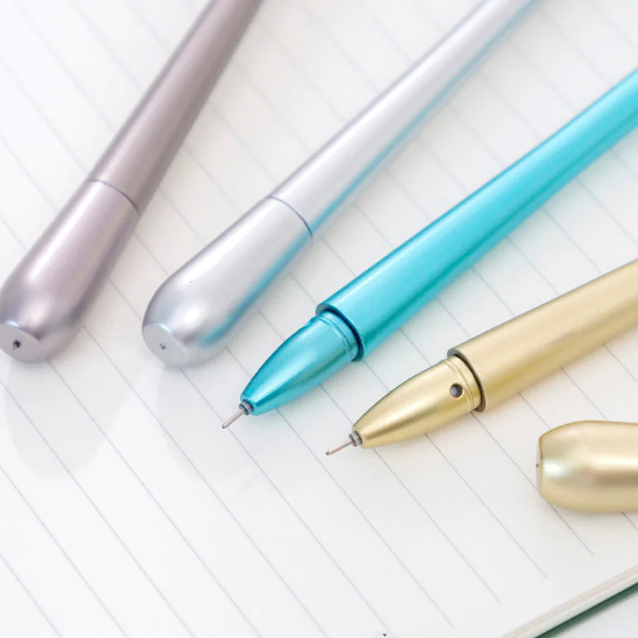 Stylo original en forme de marteau pour stimuler la créativité